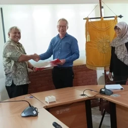 LEMTEK UI and Technical University of Denmark Agreement on cofinancing research in renewable energy