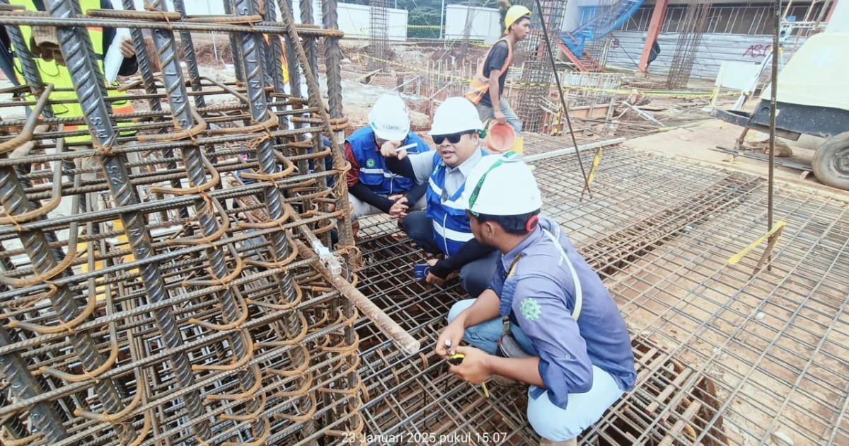 News And Event Lemtek UI Awasi Pembangunan Gedung Fasilkom UI untuk Menjamin Kualitas, Biaya, Waktu, dan Keselamatan Konstruksi 3 ~blog/2025/11/13/03_chek_list_begisting_bata_merahpembesian_pile_captie_beam