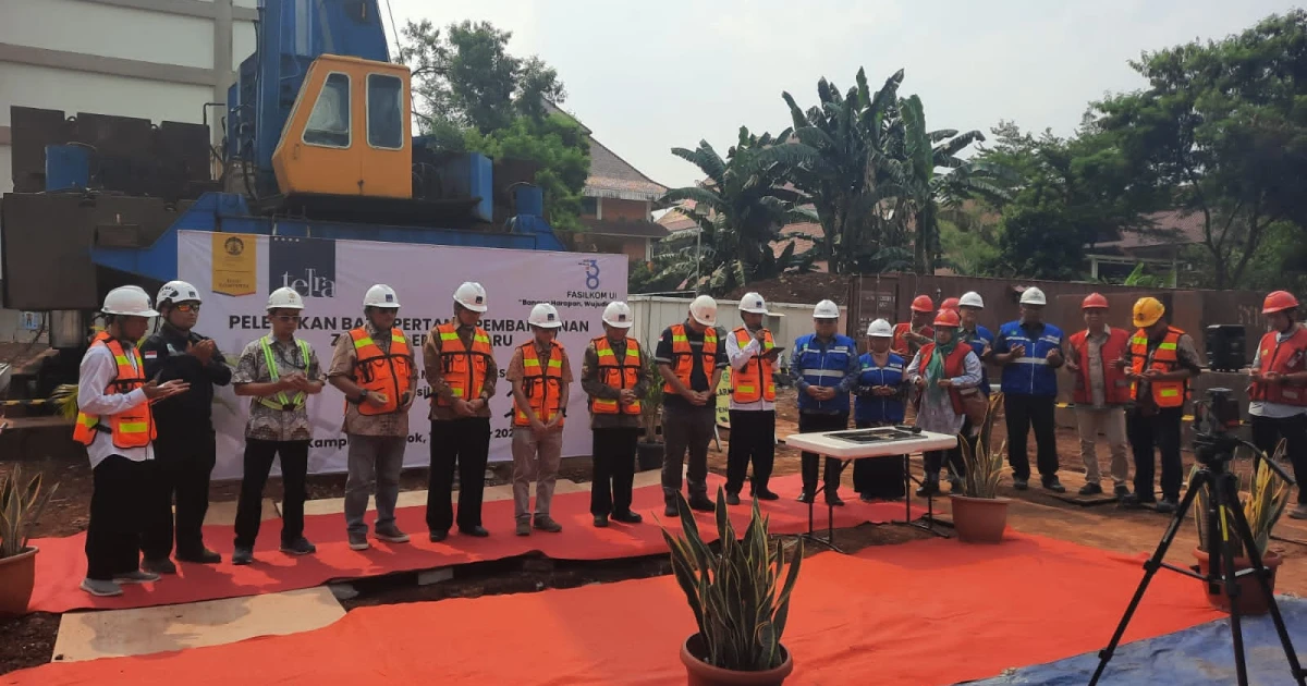 News And Event Lemtek UI Awasi Pembangunan Gedung Fasilkom UI untuk Menjamin Kualitas, Biaya, Waktu, dan Keselamatan Konstruksi 10 ~blog/2025/11/13/11_whatsapp_image_2025_10_31_at_10_32_31